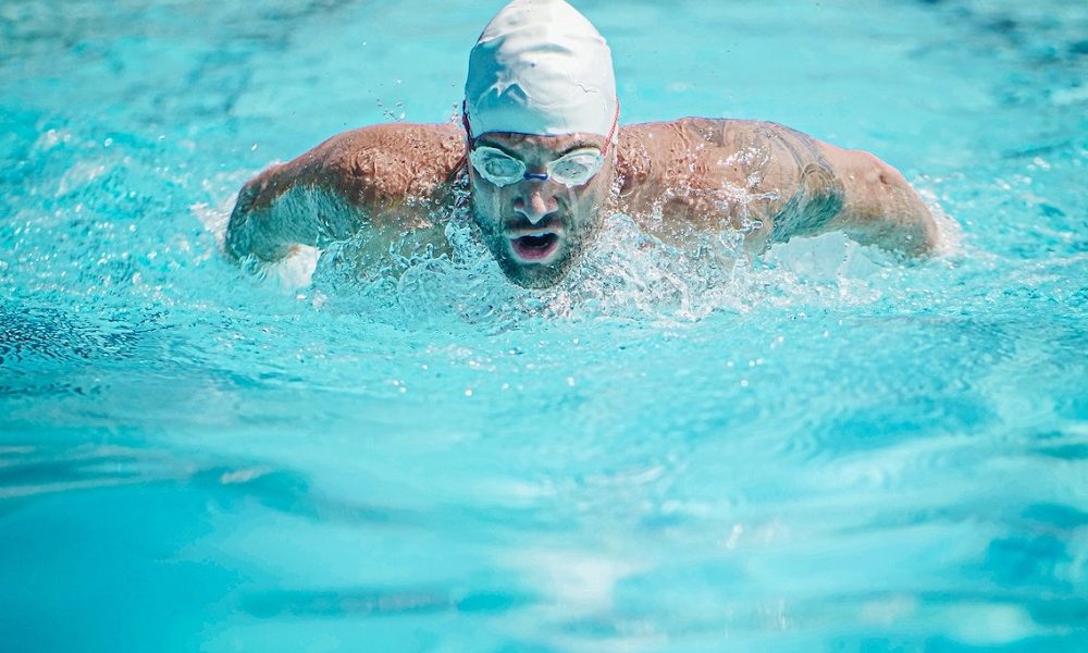 Swimming fastest. Пловчихи тг. Raddison აუზი.